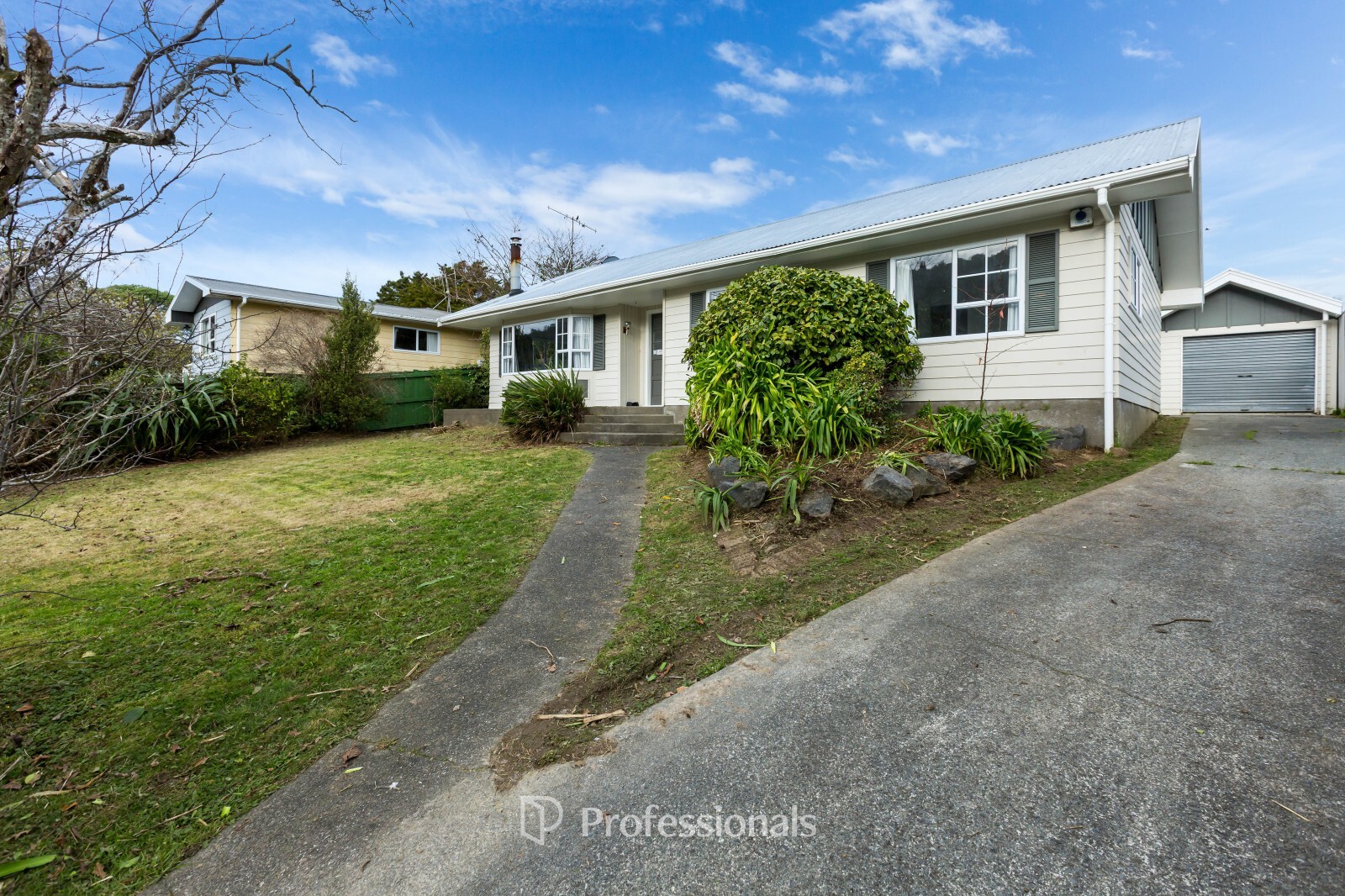 Photo 1 of 76 Gemstone Drive, Birchville, Upper Hutt