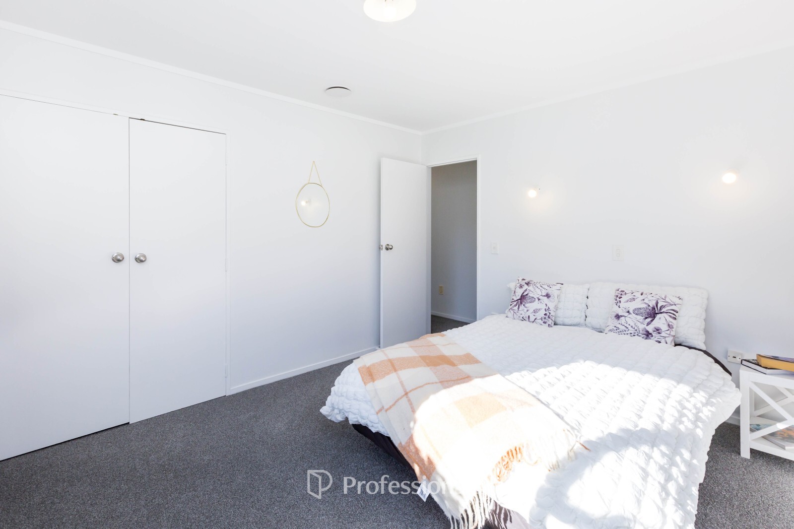 Photo 11 of 76 Gemstone Drive, Birchville, Upper Hutt