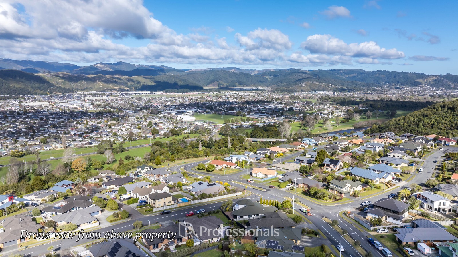 Photo 26 of 28 Kirton Drive, Riverstone Terraces, Upper Hutt